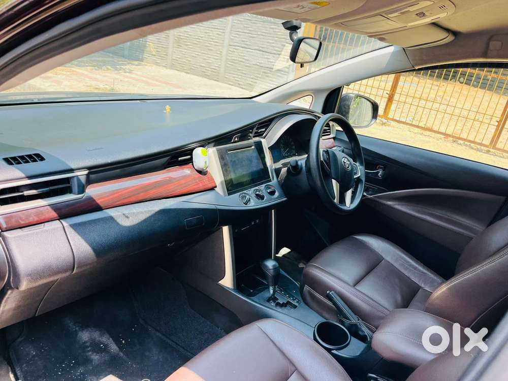 Toyota Innova Crysta 2.8 Gx At 8s, 2018, Diesel