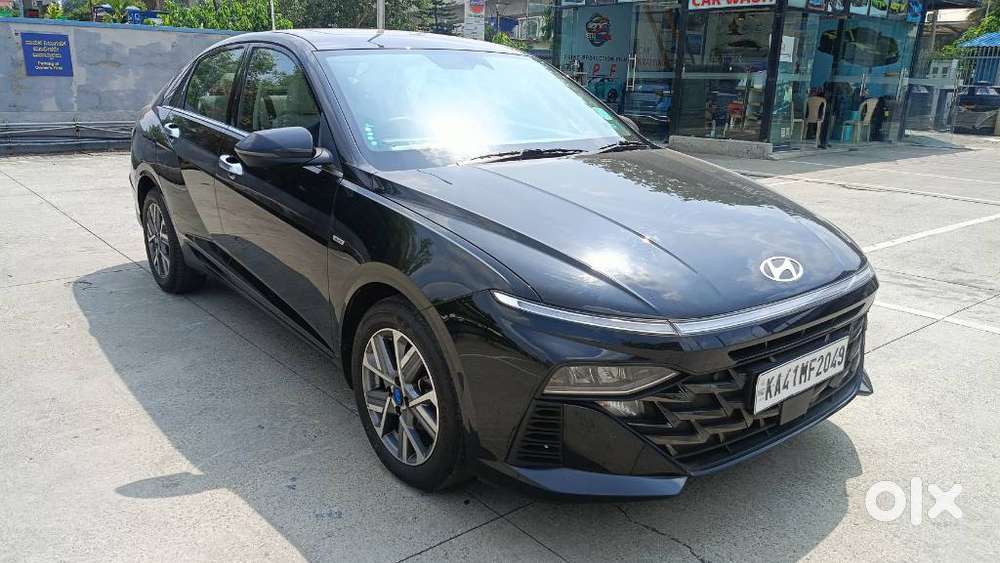 Hyundai Verna 1.5 Sx (o) Ivt, 2024, Petrol