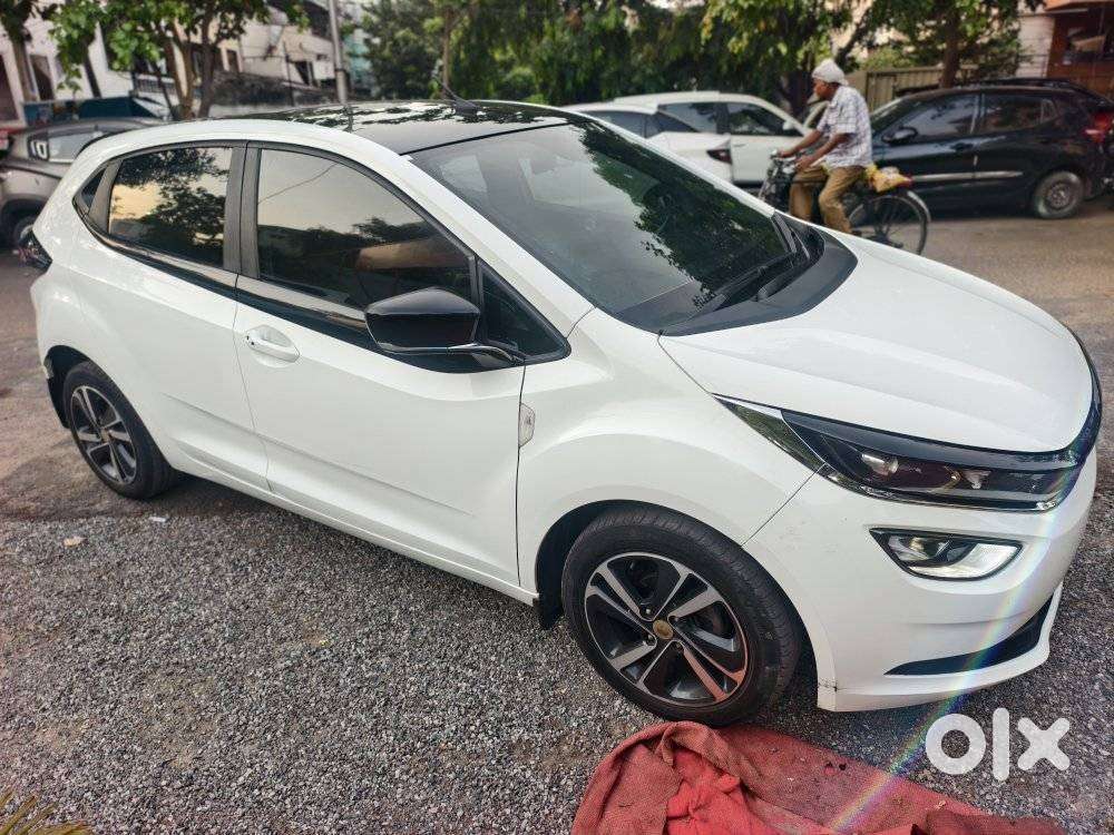 Tata Altroz Xz, 2020, Petrol
