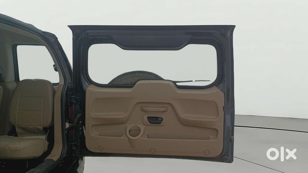 Mahindra Tuv 300 Mhawk100 T8, 2015, Diesel