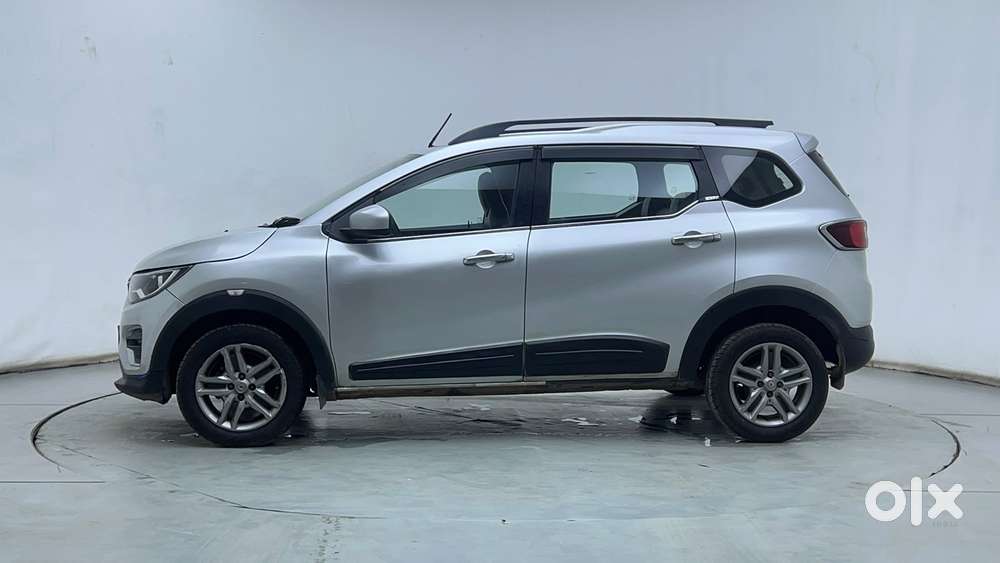 Renault Triber Rxz, 2020, Petrol