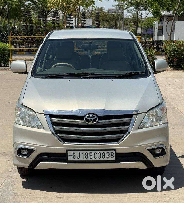 Toyota Innova 2.5 G (diesel) 7 Seater Bs Iv, 2013, Diesel