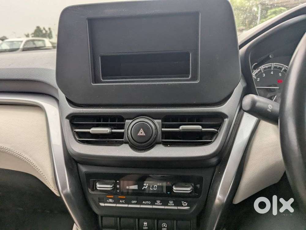 Maruti Suzuki Grand Vitara, 2024, Petrol