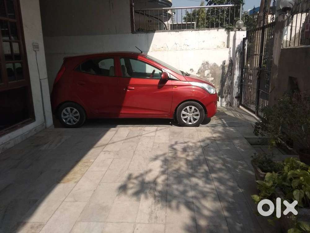 Hyundai Eon Magna Plus 2012 Petrol