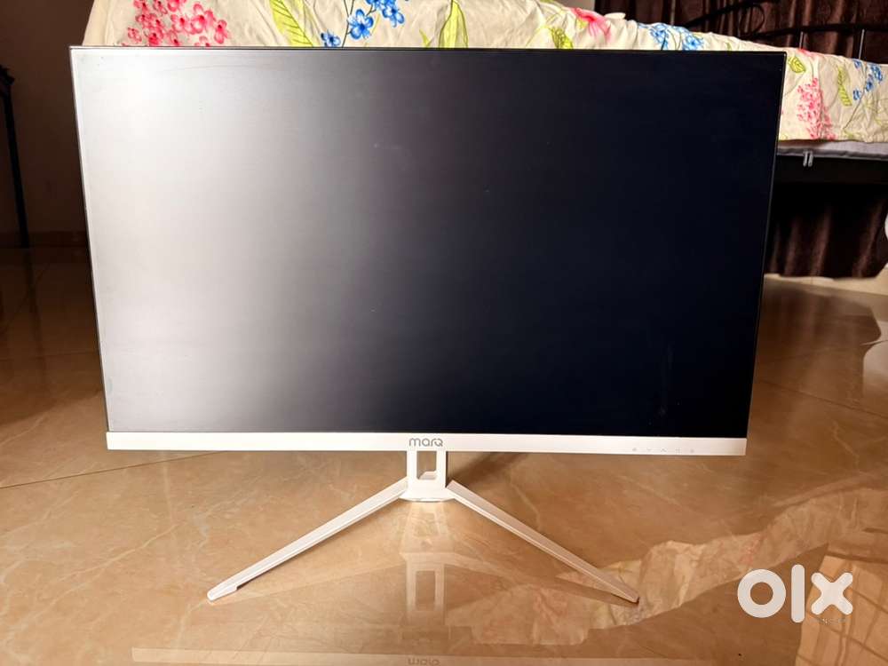 24 Inch Full HD IPS Monitor