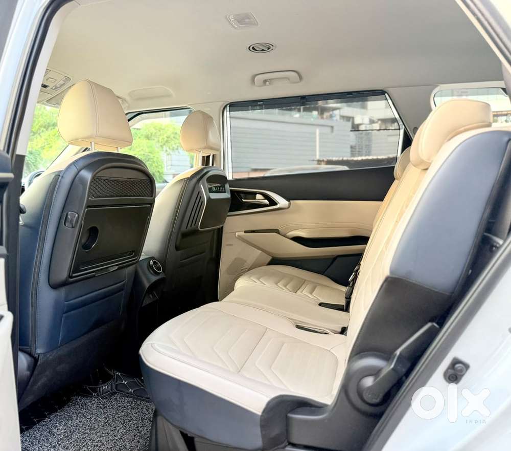 Kia Carens 1.5 Luxury Plus Diesel At 7 Str, 2024, Diesel
