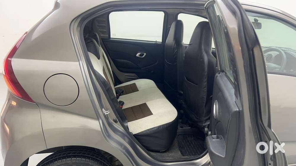 Datsun Redigo T Option, 2018, Petrol