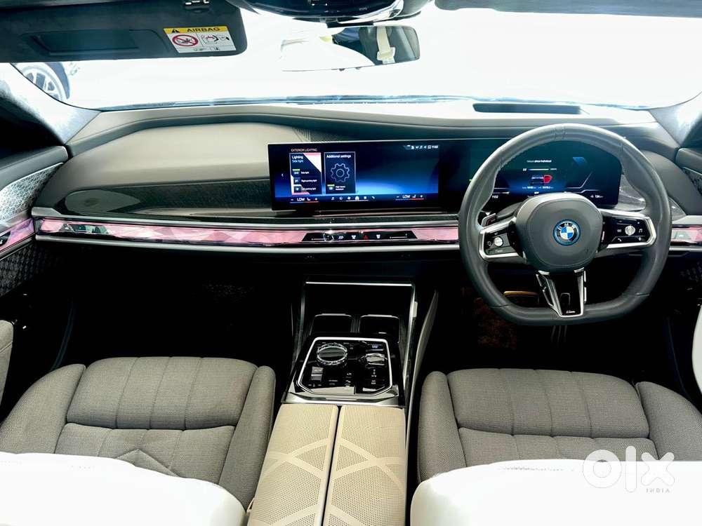 Bmw I7 M70 Xdrive, 2024, Electric