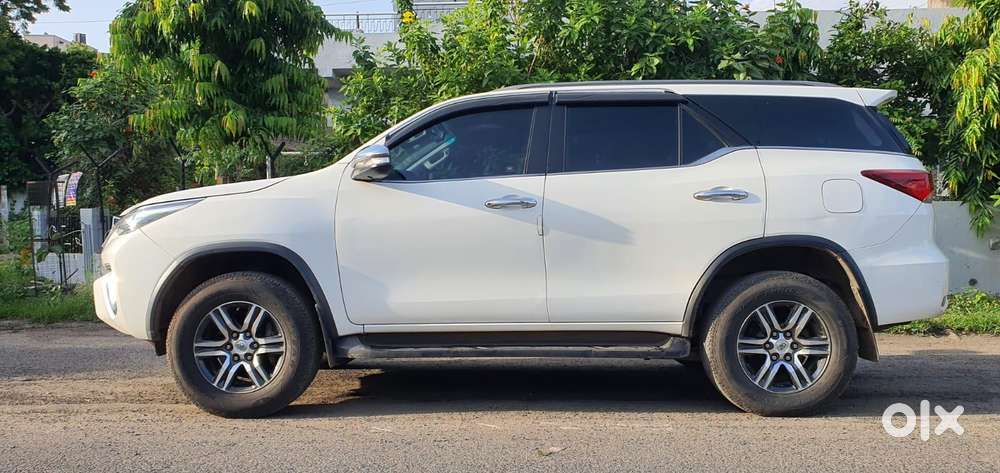 Toyota Fortuner 2011-2016 4x2 Manual, 2017, Diesel