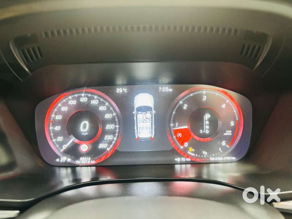 Volvo Xc60 D5 Awd Automatic, 2021, Diesel