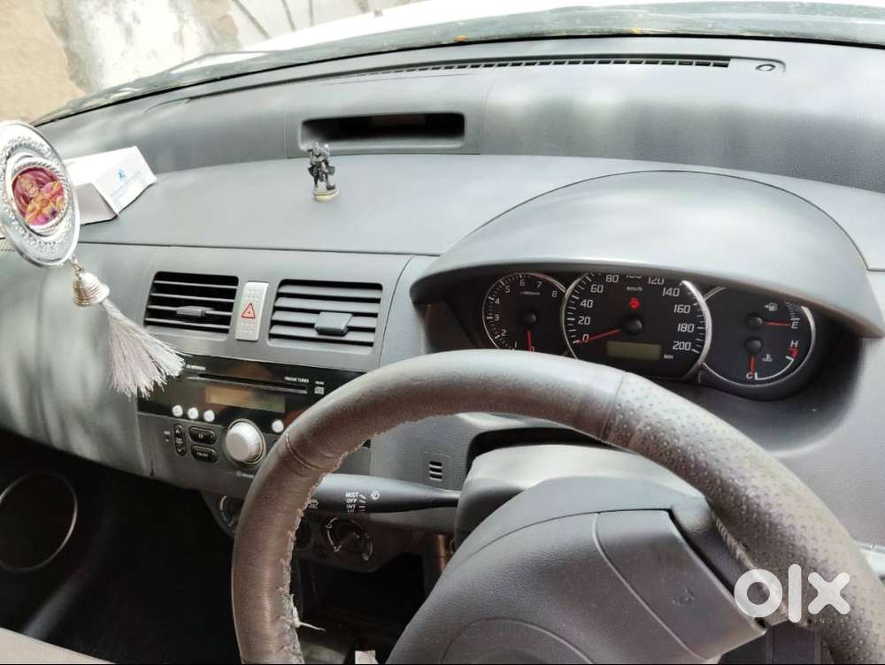 Maruti Suzuki Swift Dzire (2010) Vxi