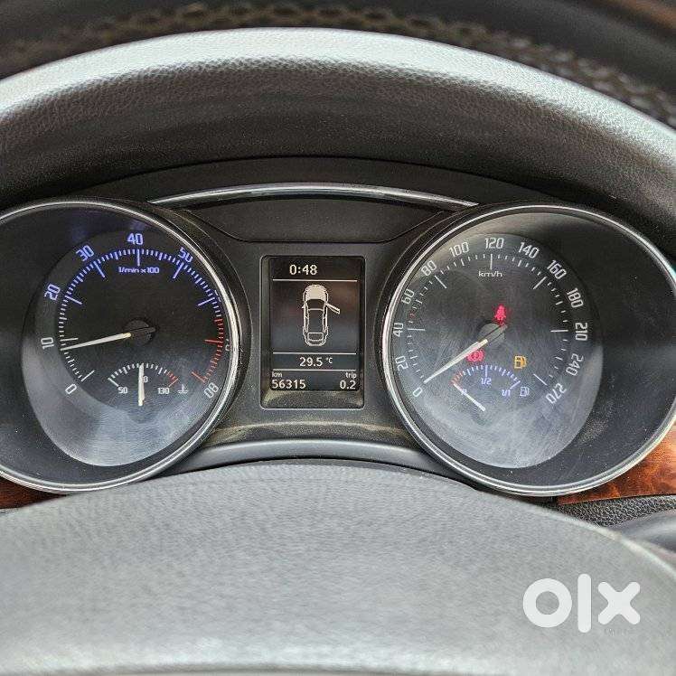 Skoda Superb Corporate 1.8 Tsi Mt, 2011, Petrol