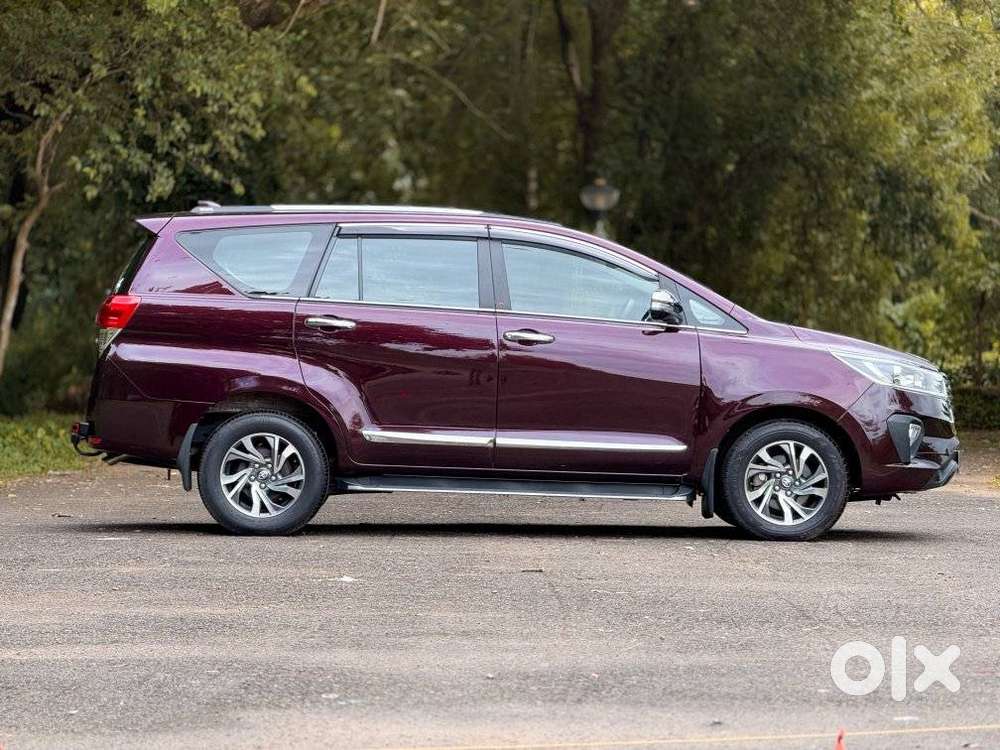 Toyota Innova Crysta [2020-ongoing] 2.4 Gx At 7 Str, 2022, Diesel