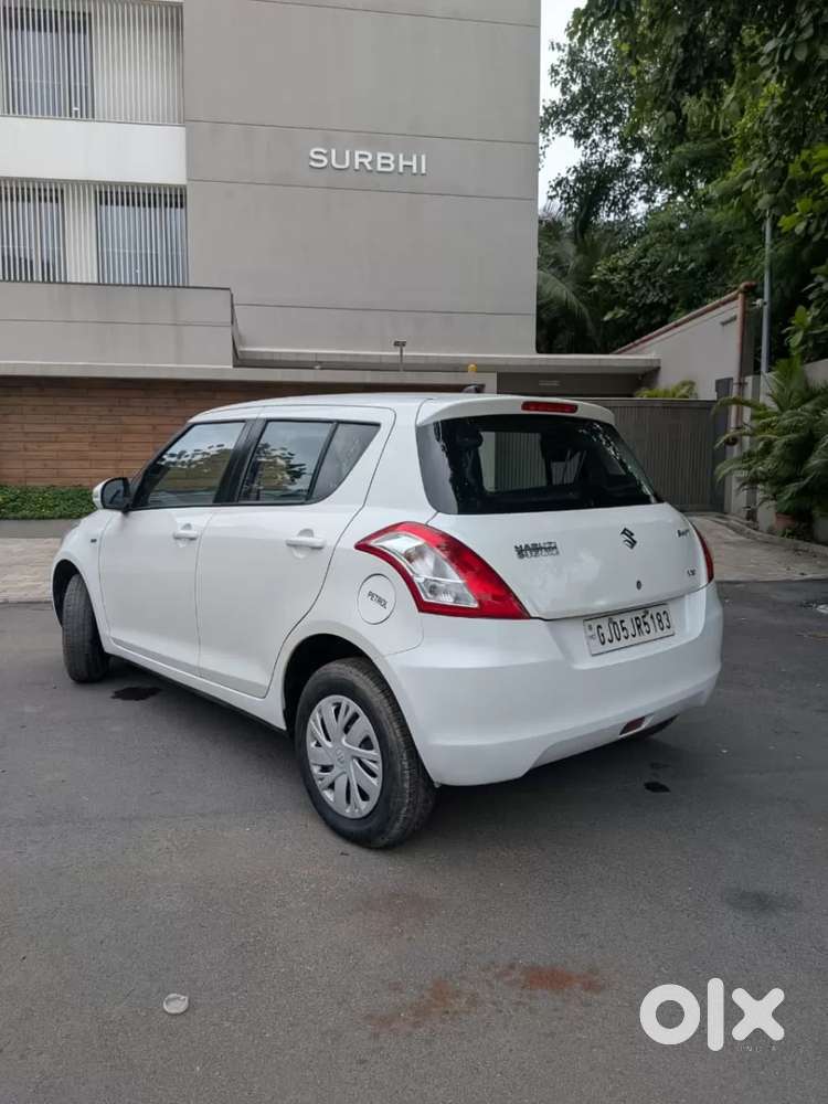 Maruti Suzuki Swift Vxi, 2016, Petrol