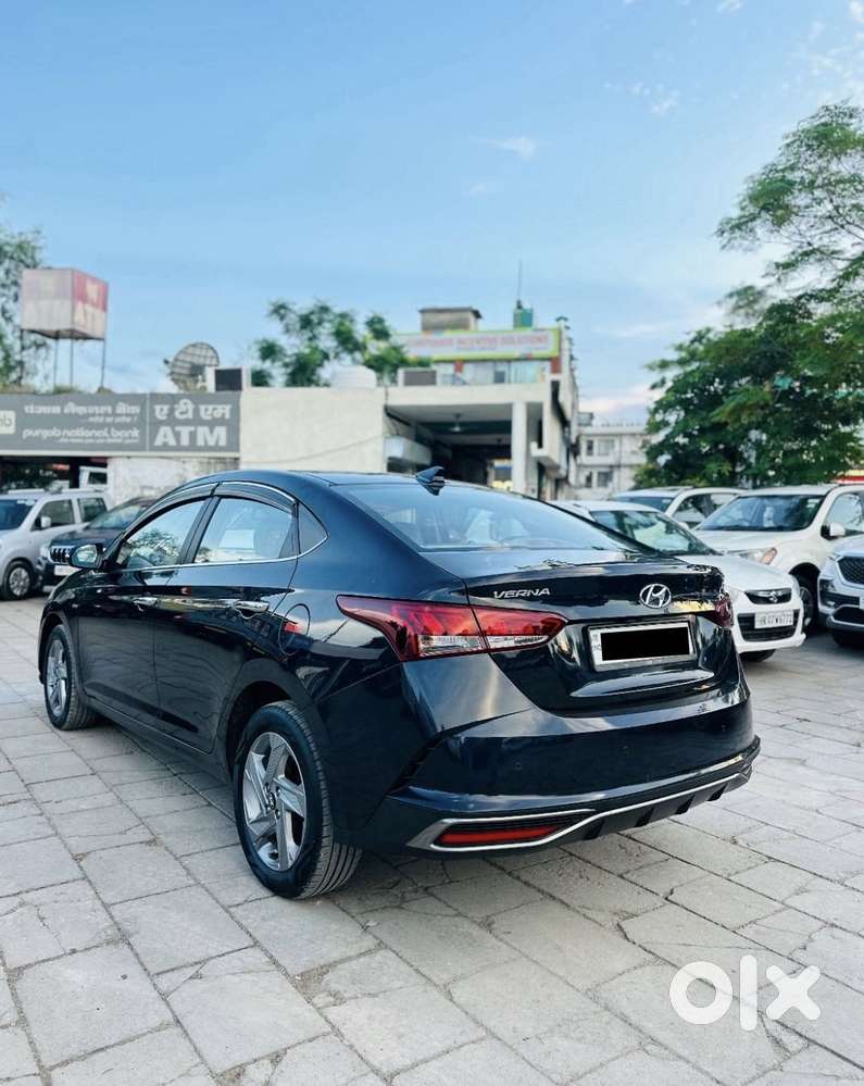 Hyundai Verna 1.6 Sx (o) Crdi At, 2022, Diesel