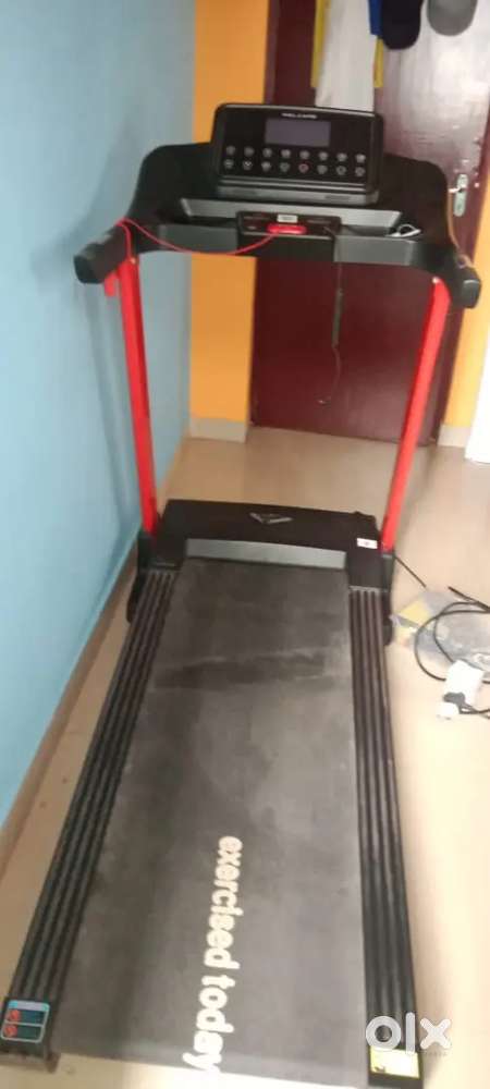Treadmill fitness Equipments