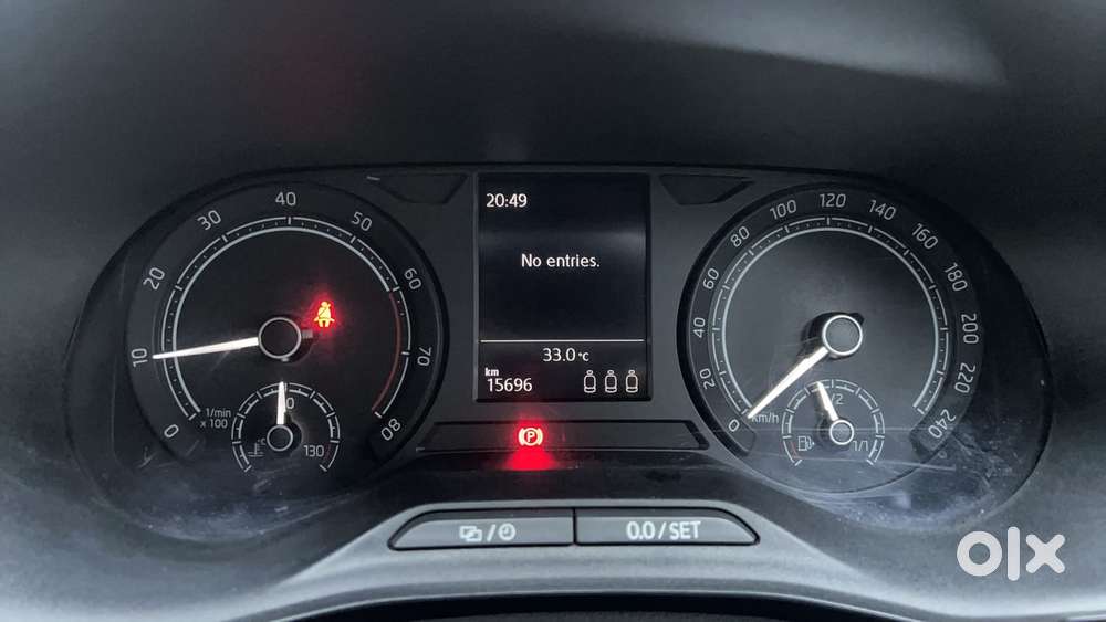 Skoda Slavia Active 1.0l Tsi Mt, 2023, Petrol
