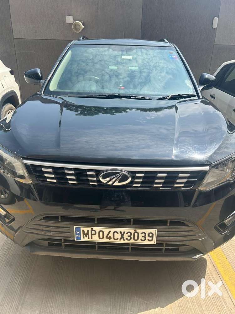 Mahindra Xuv300 2019 Diesel 42000 Km Driven