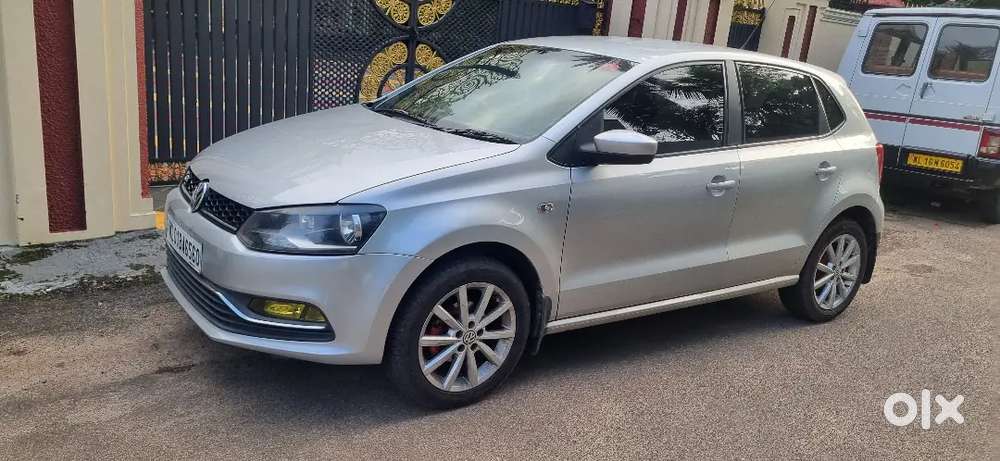 Volkswagen Polo Highline 2011 Petrol