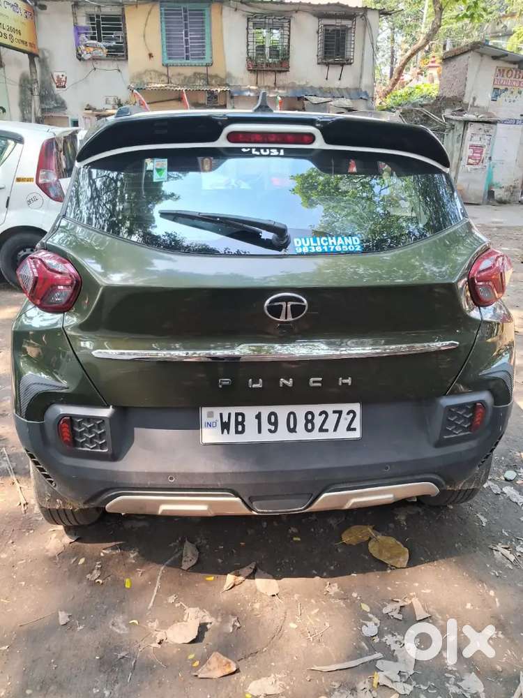 Tata Punch Mt Petrol 2025 Dual Tone Sunroof