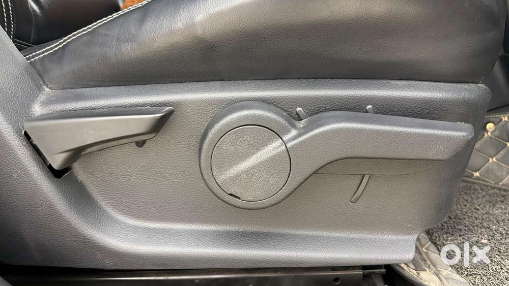 Mahindra Thar Lx 4-str Hard Top At, 2021, Petrol