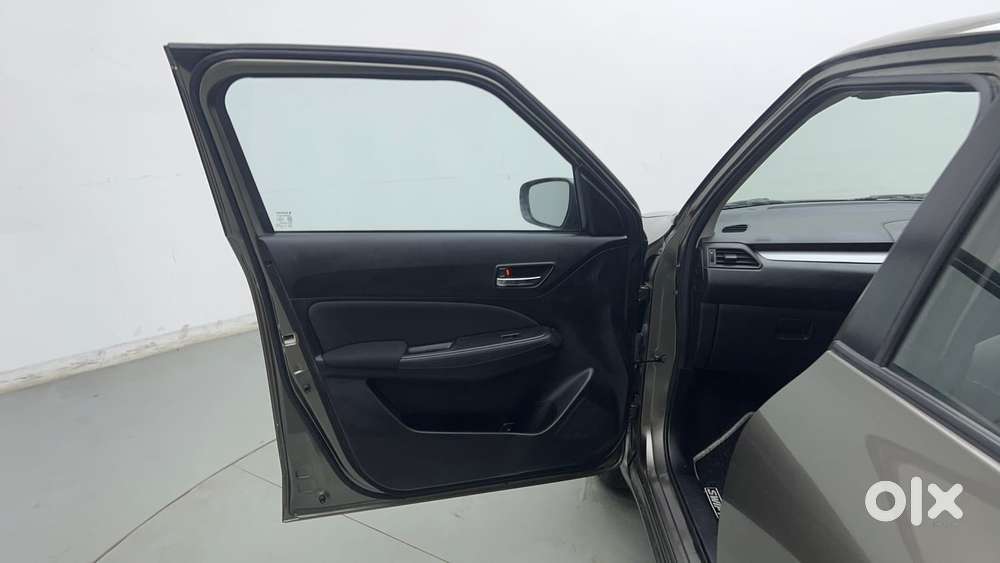 Maruti Suzuki Swift Amt Vvt Vxi, 2022, Petrol