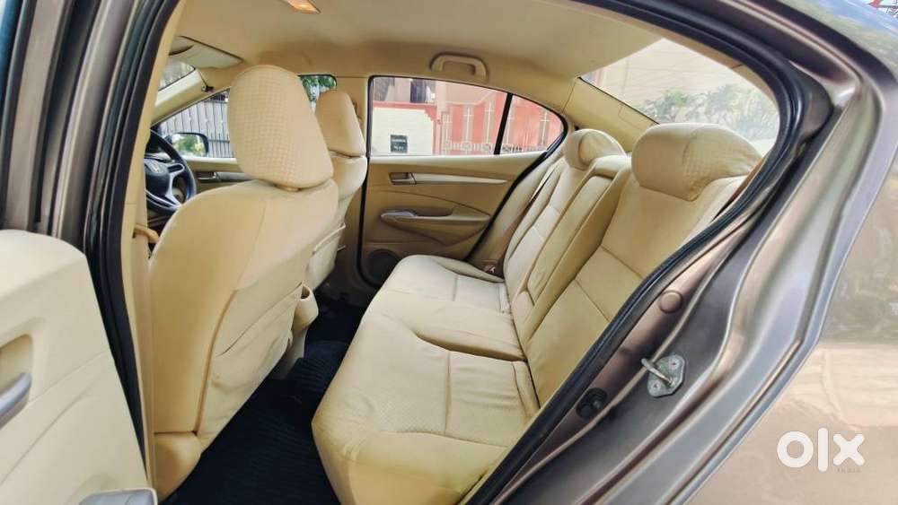 Honda City V Mt, 2011, Petrol