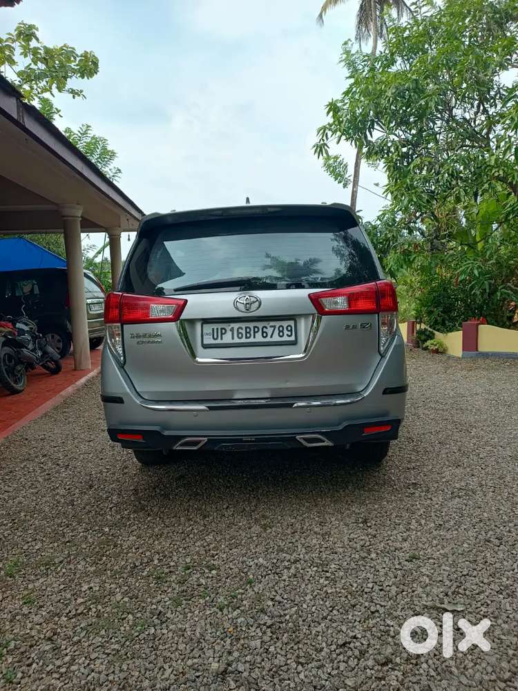 Toyota Innova Crysta Z 2.8 Automatic 2017 Diesel 138750 Km Driven