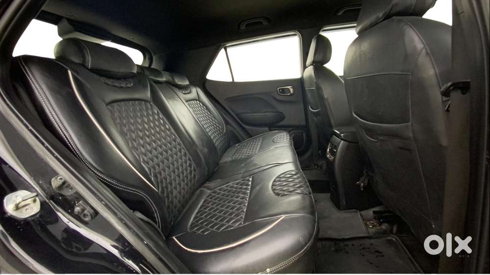 Hyundai Venue S (o) 1.2 Petrol Knight Edition, 2024, Petrol