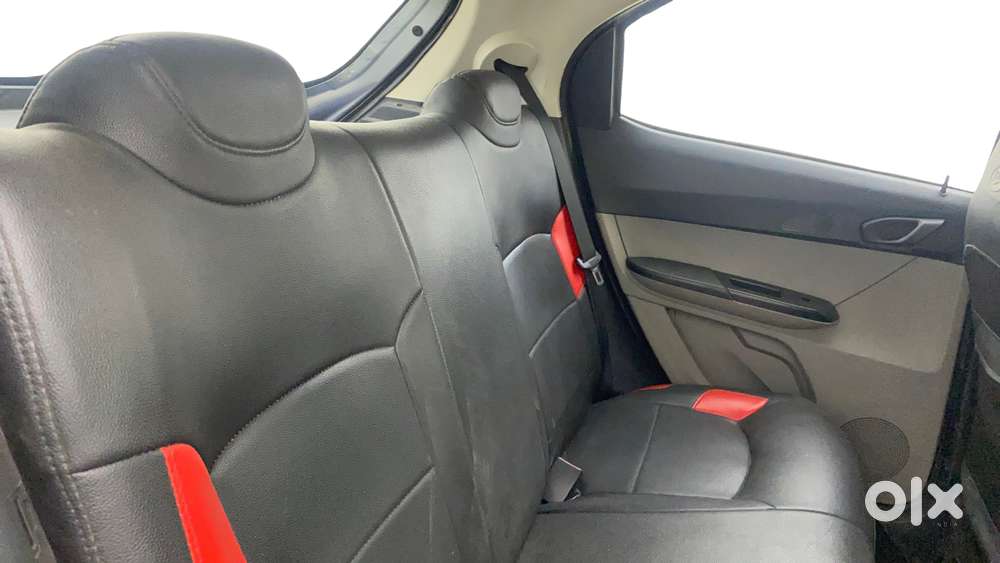 Tata Tiago 1.2 Revotron Xta, 2018, Petrol