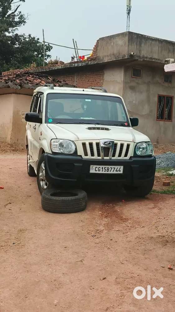 Mahindra Scorpio Classic 2012 Diesel 180000 Km Driven