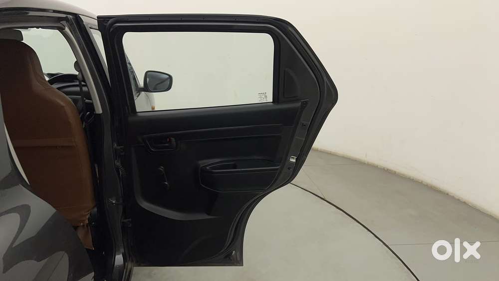 Maruti Suzuki S-presso Vxi Plus, 2025, Petrol