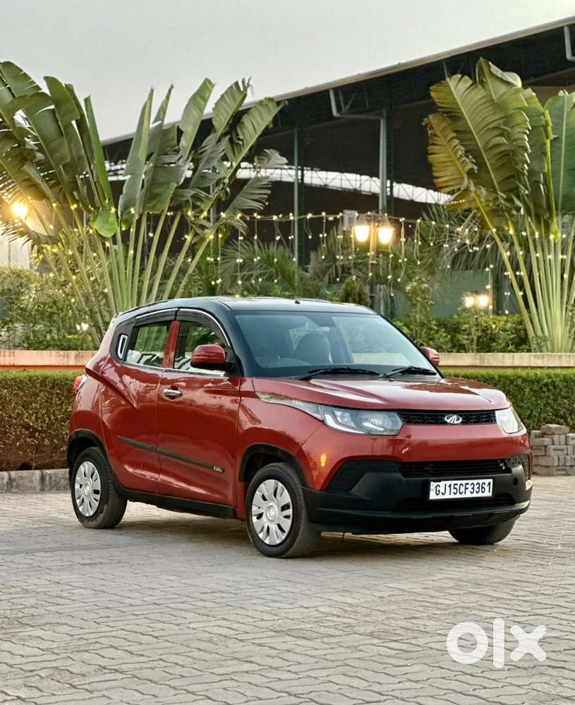 Mahindra Kuv 100
