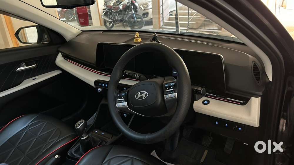 Hyundai Verna Sx 1.5 Petrol Mt (abyss Black Pearl) – Single Owner