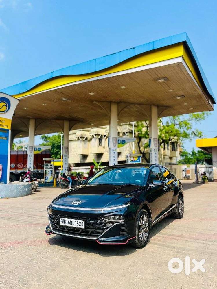 Hyundai Verna 1.5 Sx Petrol Mt, 2023, Petrol