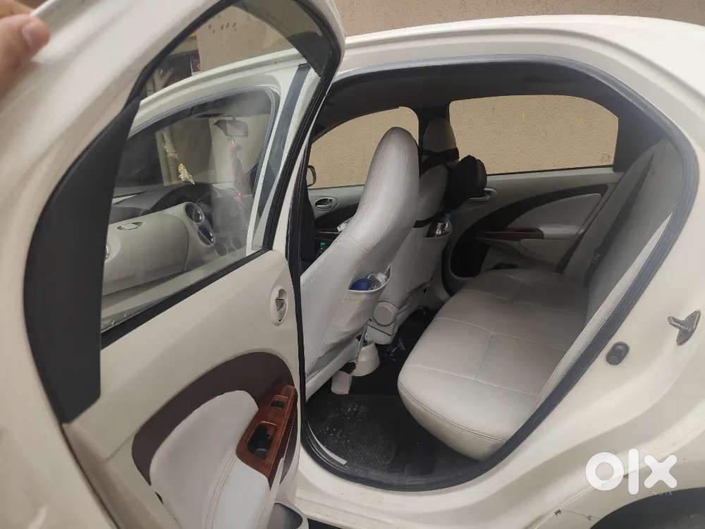 Toyota Etios 2011 Cng & Hybrids 90000 Km Driven