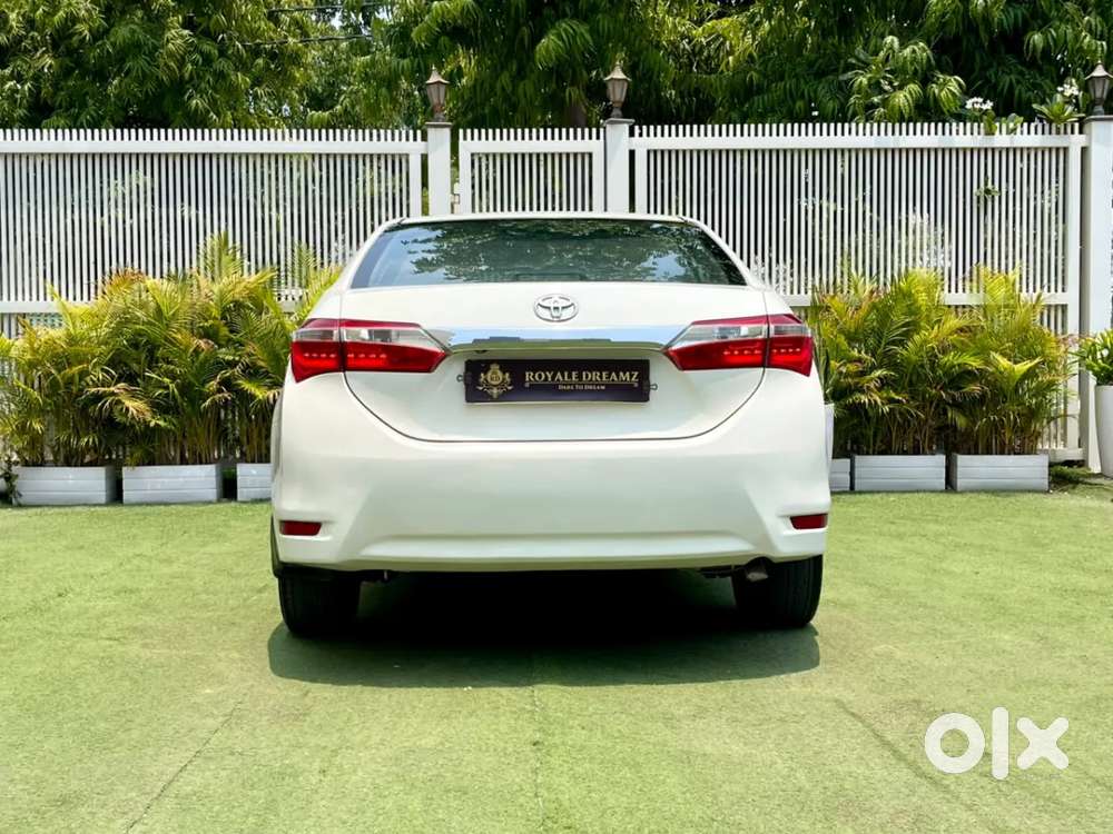 Toyota Corolla Altis 1.8 Vl Cvt, 2015, Petrol