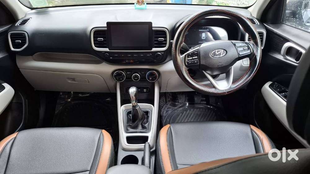 Hyundai Venue 1.2 S Plus, 2022, Petrol