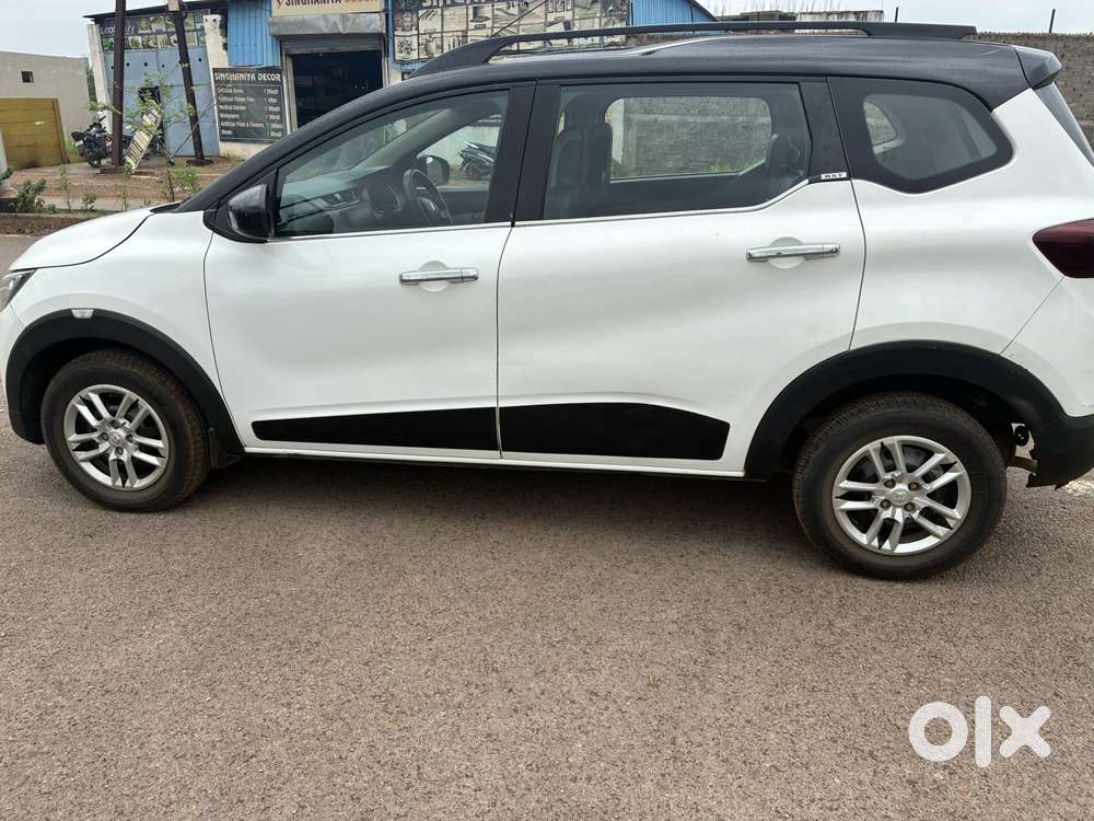 Renault Triber Rxt, 2020, Petrol