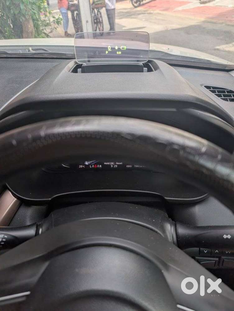 Maruti Suzuki Grand Vitara 1.5 Zeta Smart Hybrid At, 2025, Petrol