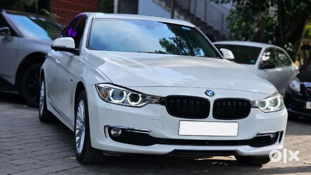 Bmw 3 Series Luxury Line