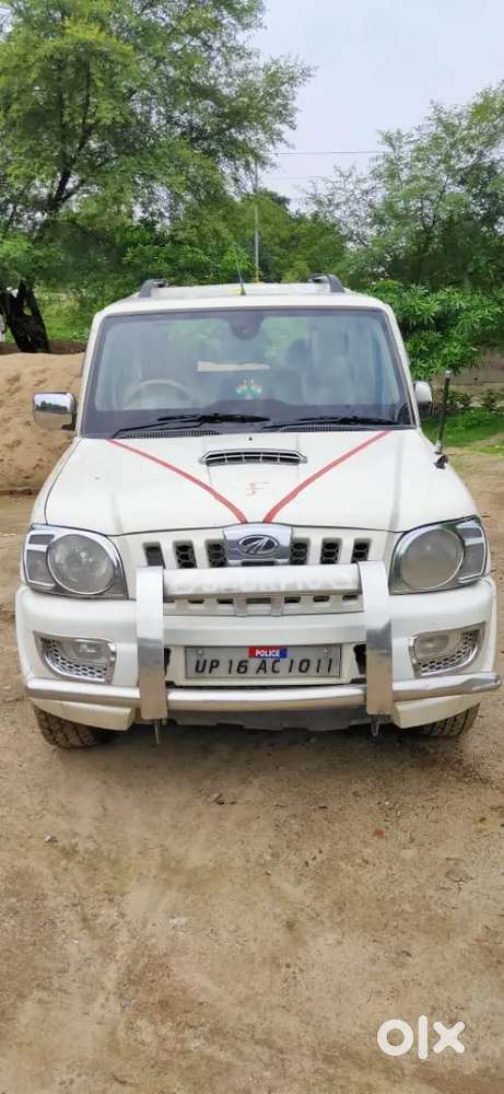 Mahindra Scorpio Classic 2.2 Diesel 2010