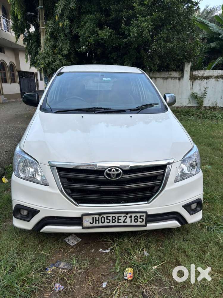 Toyota Innova 2015 Petrol