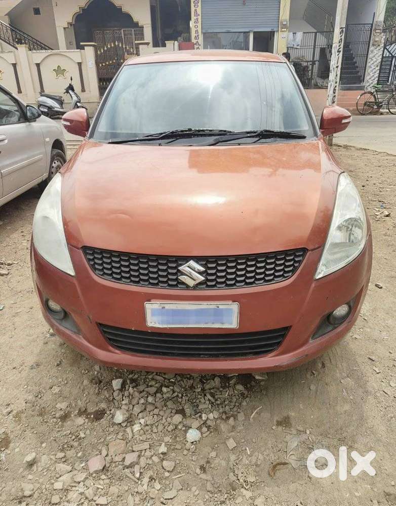 Maruti Suzuki Swift Vxi 1.2 Abs Bs-iv, 2012, Petrol
