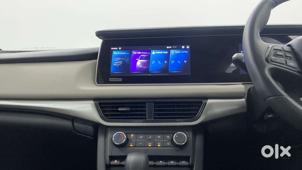 Mahindra Xuv700 2.2 Ax 5 Diesel At 7 Str, 2024, Diesel