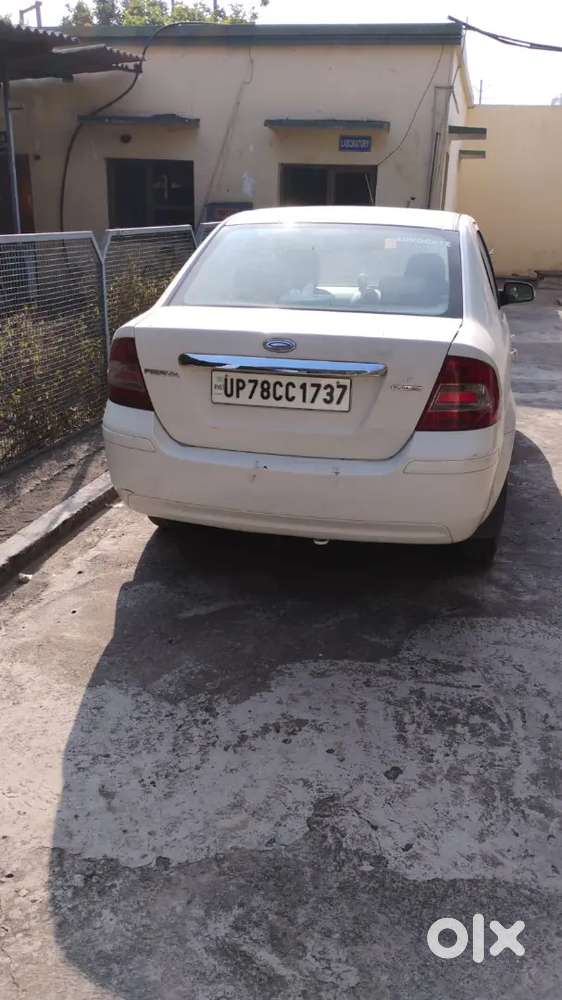 Ford Fiesta 2010 Petrol 840000 Km Driven
