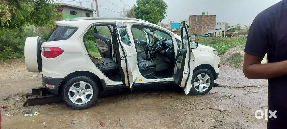 Ford Ecosport 2016 Diesel 96000 Km Driven