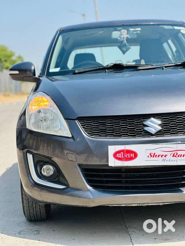 Maruti Suzuki Swift Vxi + Manual, 2017, Petrol