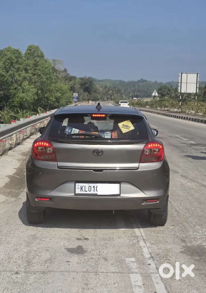 Neatly And Less Used Toyota Glanza