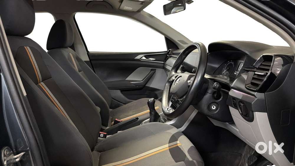 Skoda Kushaq 1.0 Tsi Ambition, 2022, Petrol